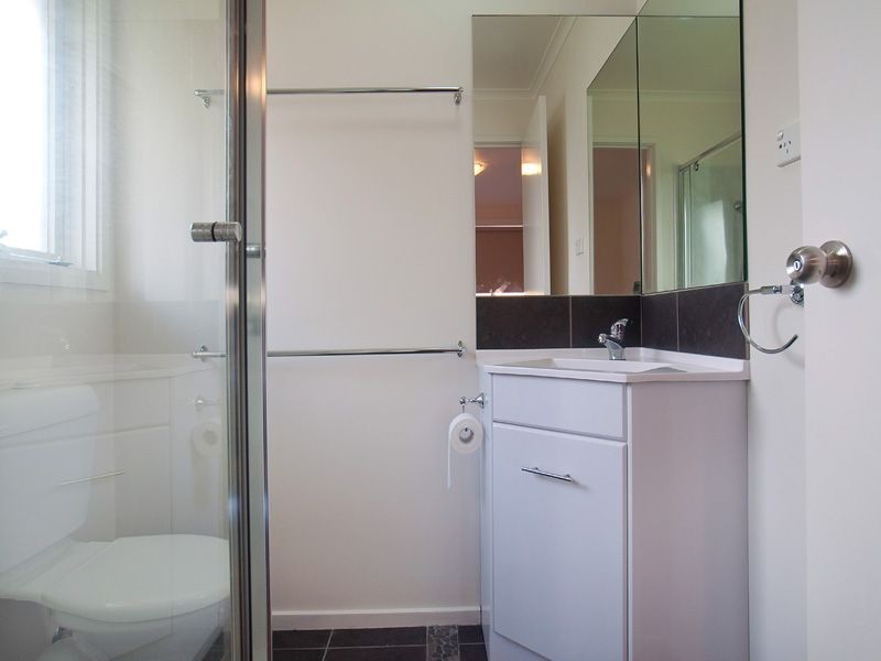 35 Whitford Way, Frankston VIC 3199