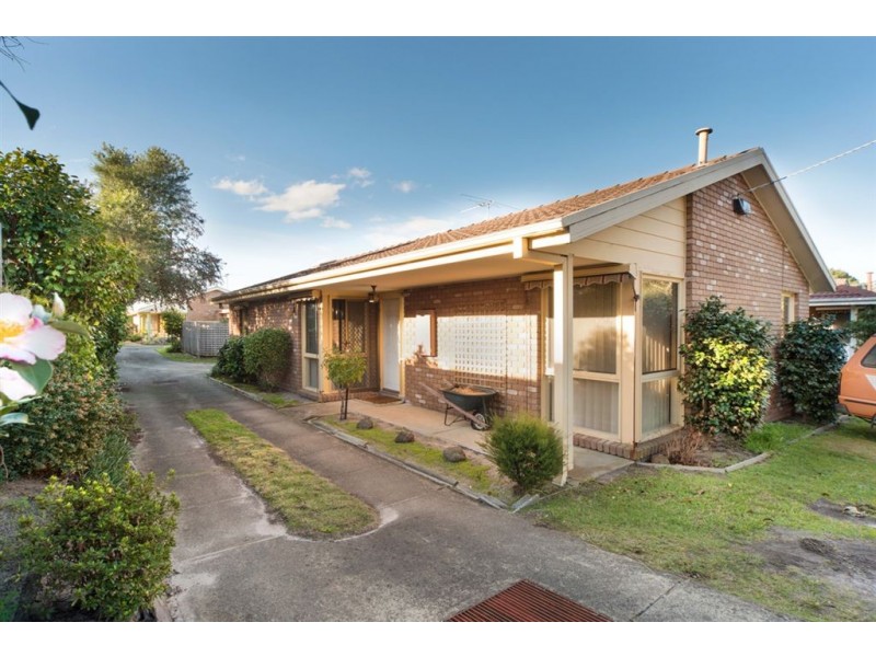 1/7 St Johns Avenue, Frankston VIC 3199