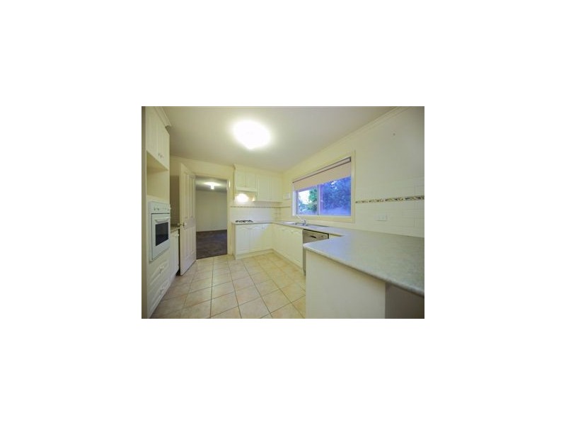 1 Lomatia Close, Frankston South VIC 3199