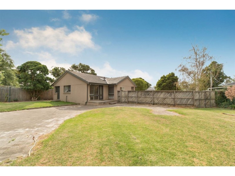 6 Lancaster Court, Somerville VIC 3912