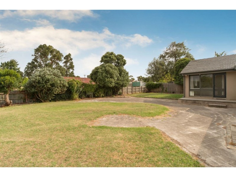 6 Lancaster Court, Somerville VIC 3912