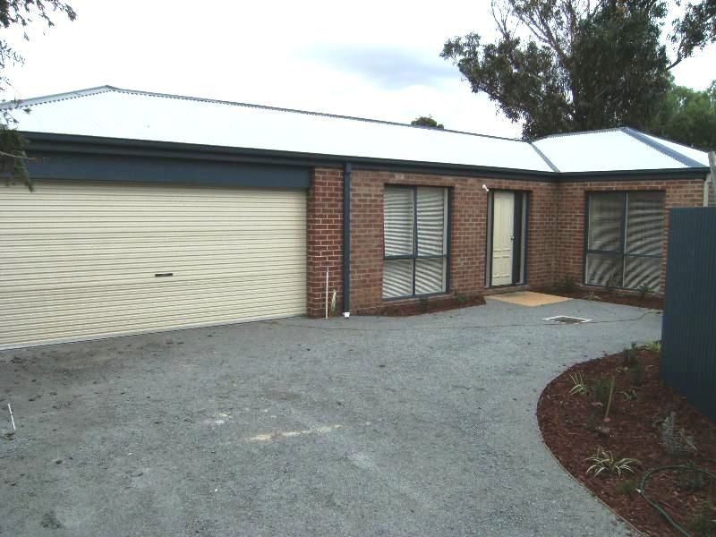 5a Cricklewood Avenue, Frankston VIC 3199