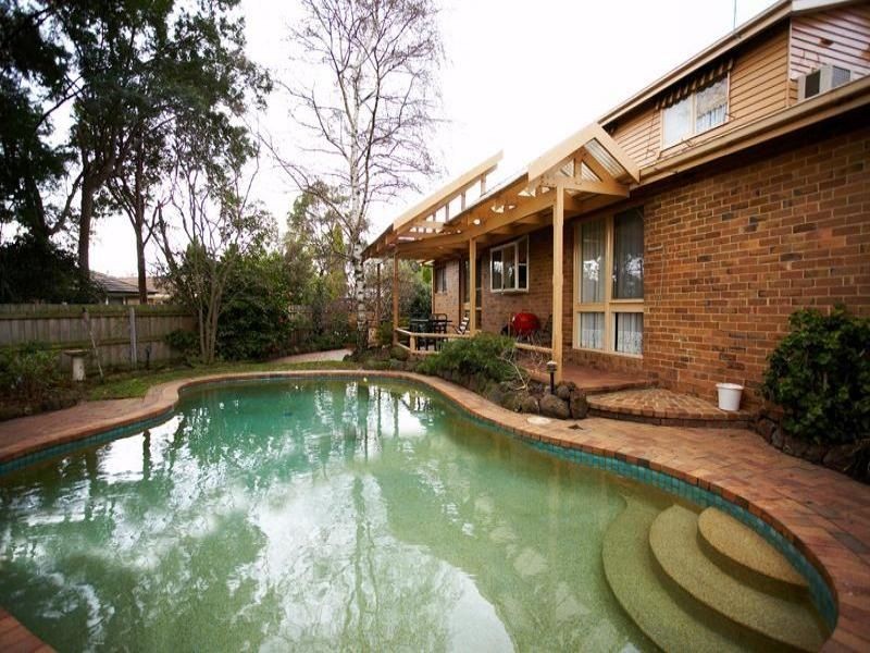 6 Plover Court, Frankston VIC 3199