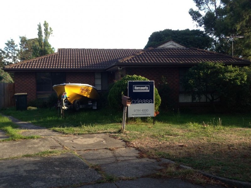 11 Swan Court, Carrum Downs VIC 3201