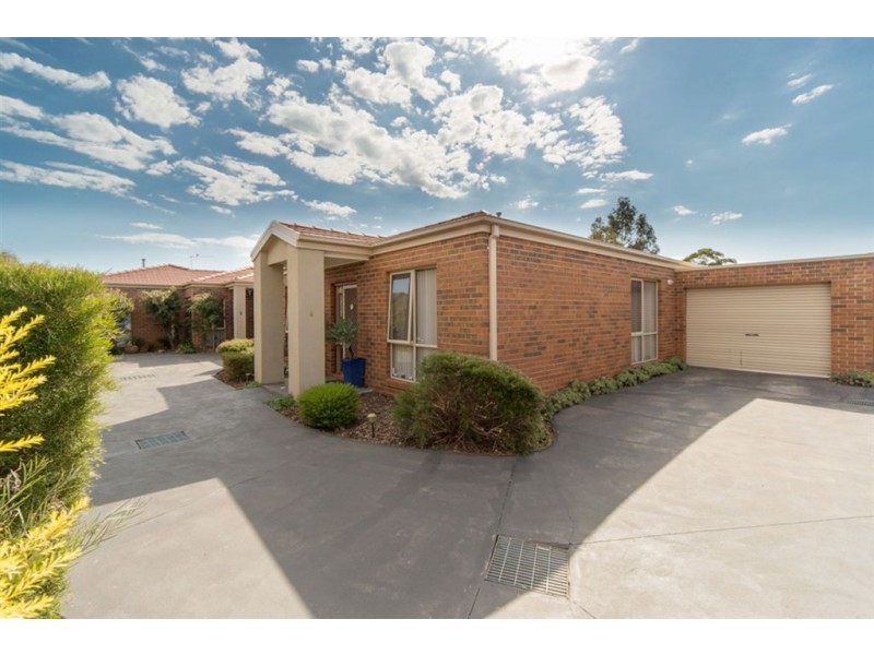 4/10 Raymond Street, Somerville VIC 3912