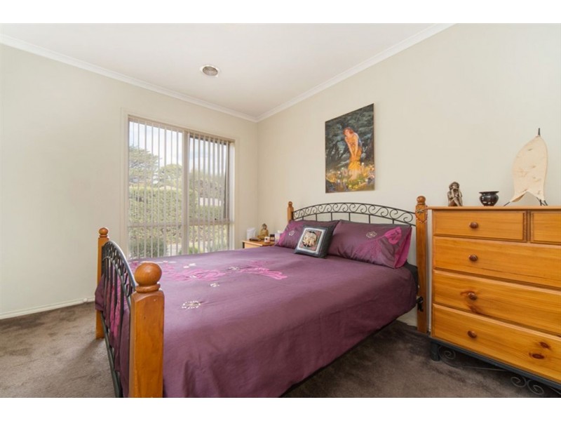 4/10 Raymond Street, Somerville VIC 3912