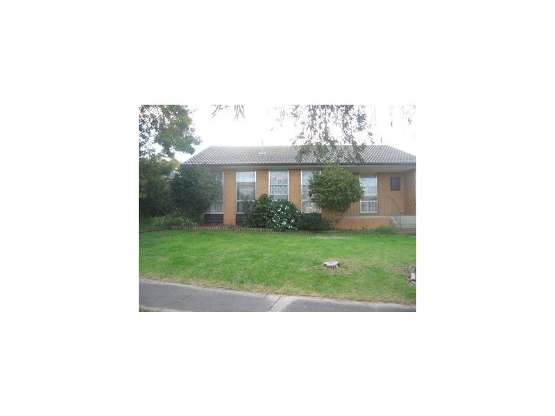 8 Gaskin Avenue, Hastings VIC 3915