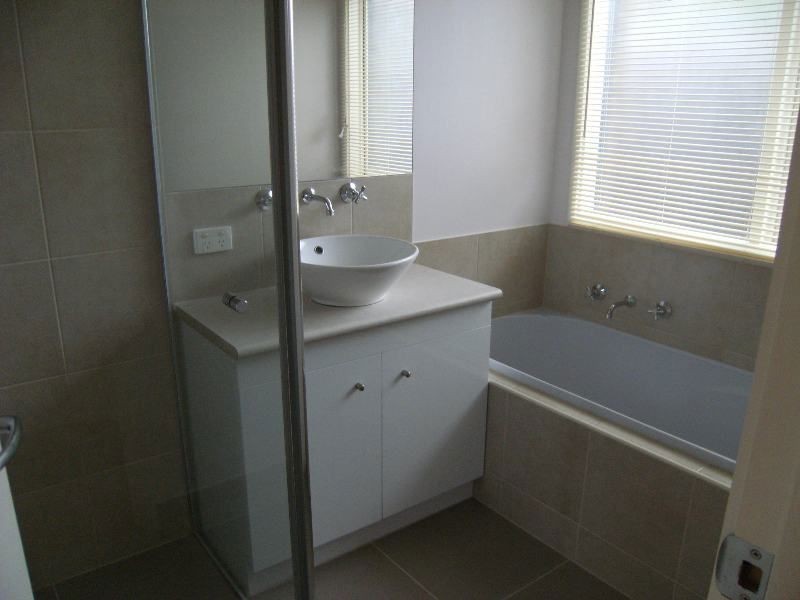 5A Cricklewood Avenue, Frankston VIC 3199