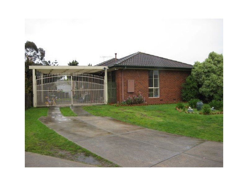 8 Brushwood Grove, Frankston VIC 3199