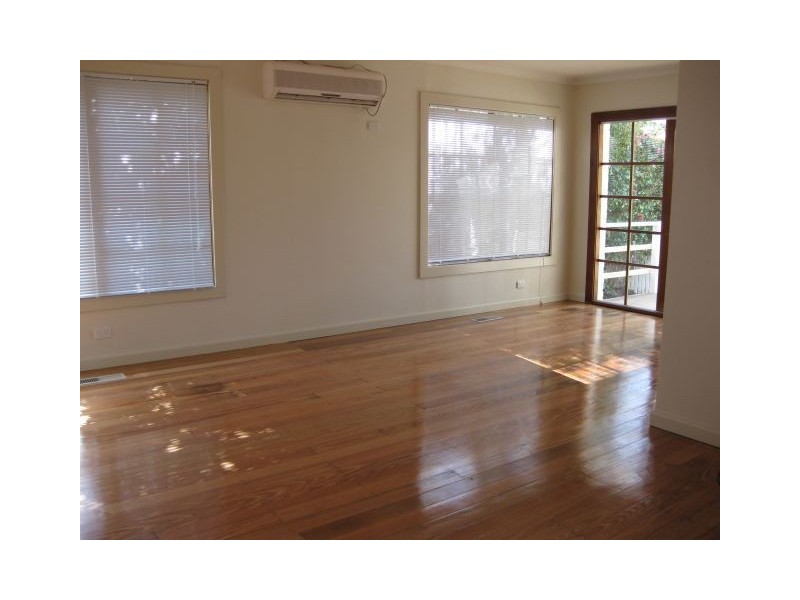 24 Towerhill Road, Frankston VIC 3199