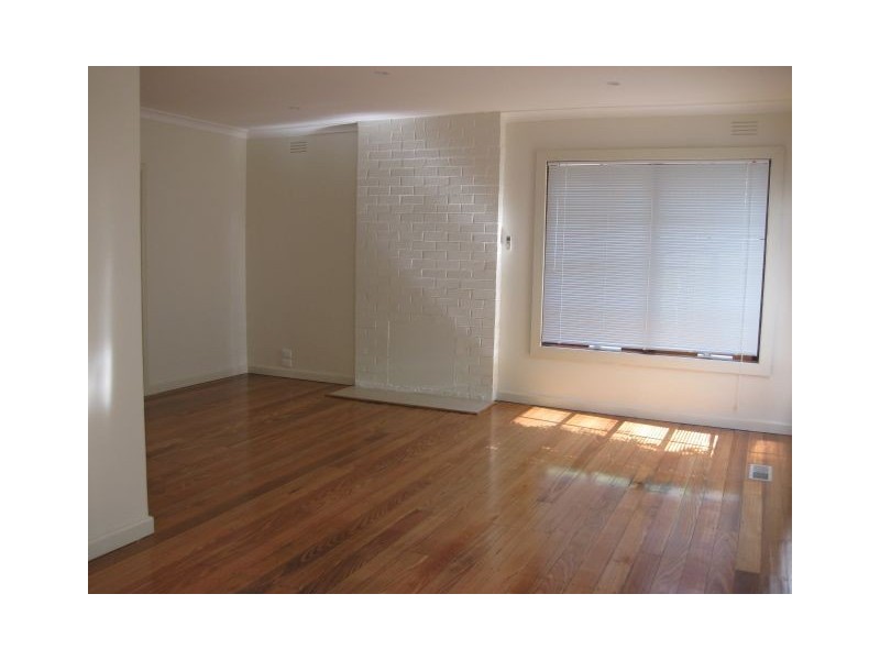 24 Towerhill Road, Frankston VIC 3199