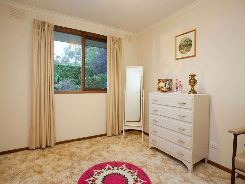 8 Naomi Court, Frankston VIC 3199