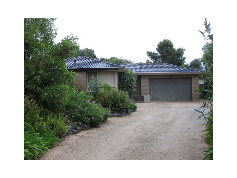 12 Kenilworth Avenue, Frankston VIC 3199