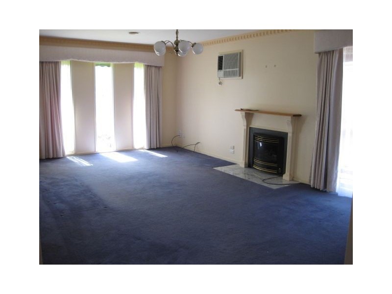 144 McMahons Road, Frankston VIC 3199