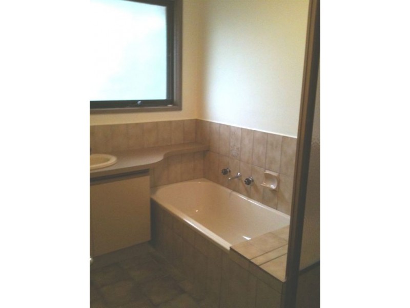 9 Elizabeth Street, Hastings VIC 3915