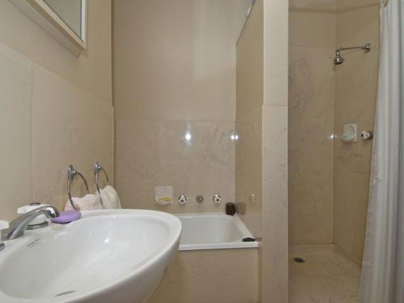 16 Banool Court, Frankston South VIC 3199