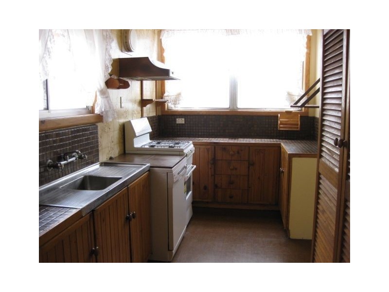 1 Mahogany Avenue, Frankston North VIC 3200