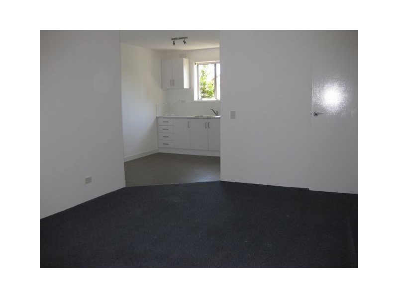 2/67 Frankston Flinders Road, Frankston VIC 3199