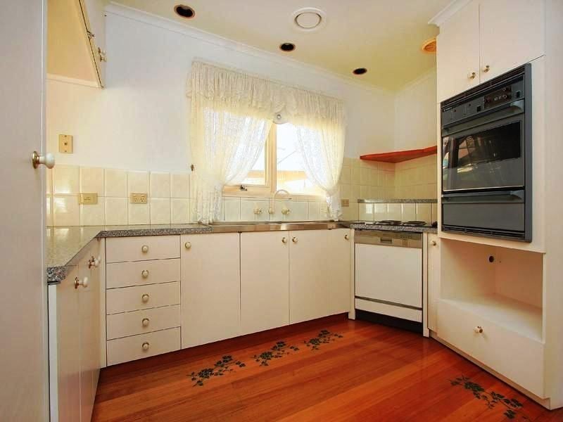 1 Lutana Court, Frankston VIC 3199