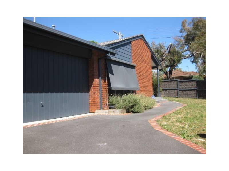 31 Lipton Drive, Frankston VIC 3199