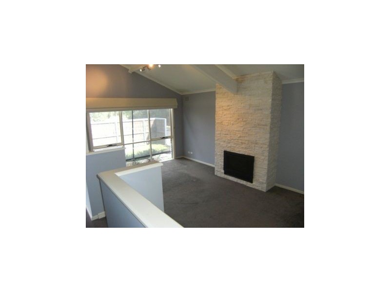31 Lipton Drive, Frankston VIC 3199