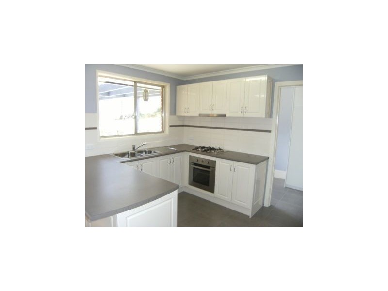 31 Lipton Drive, Frankston VIC 3199