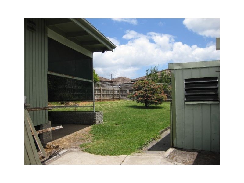 1 Paisley Drive, Frankston VIC 3199