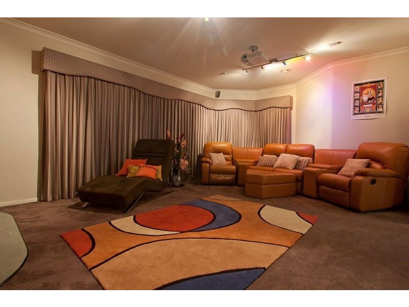 17 Viewpoint Place, Berwick VIC 3806