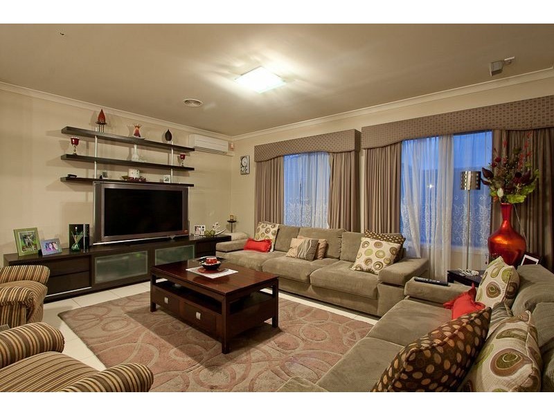 17 Viewpoint Place, Berwick VIC 3806