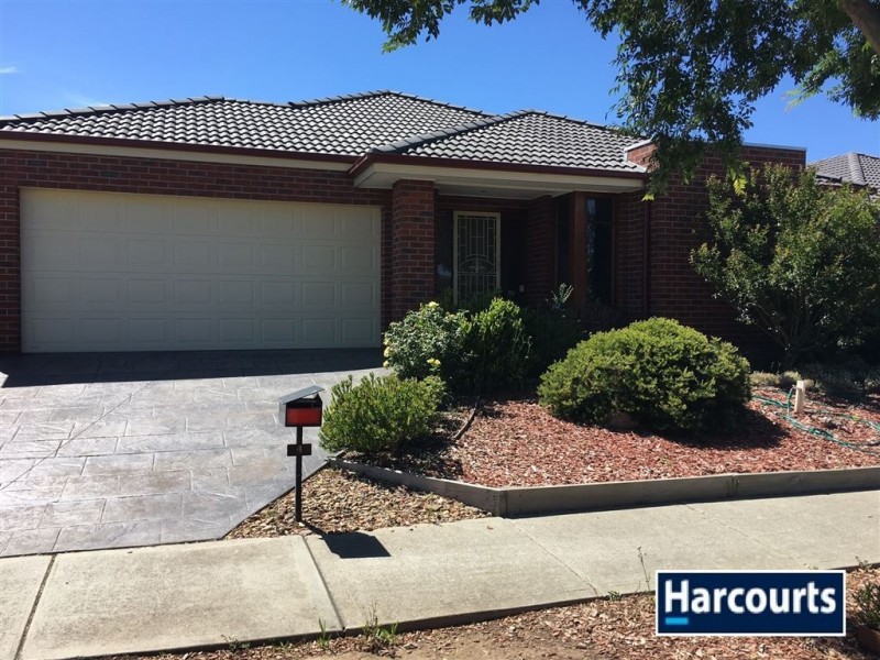 4 Florida Court, Berwick VIC 3806