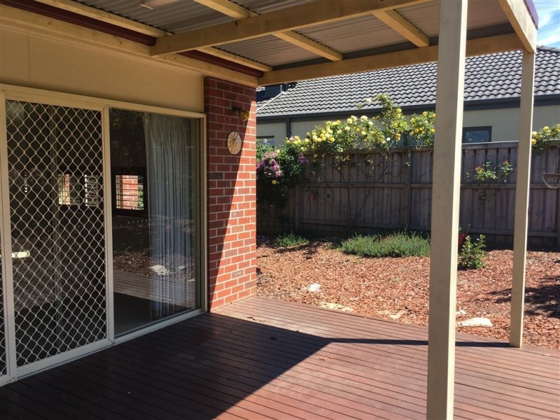 4 Florida Court, Berwick VIC 3806