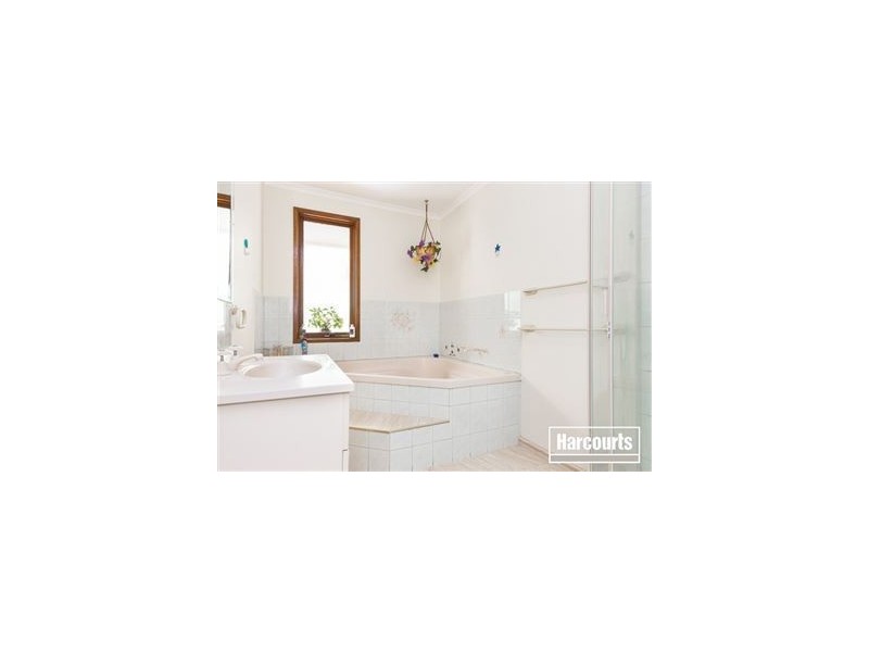 3 Mallee Court, Berwick VIC 3806