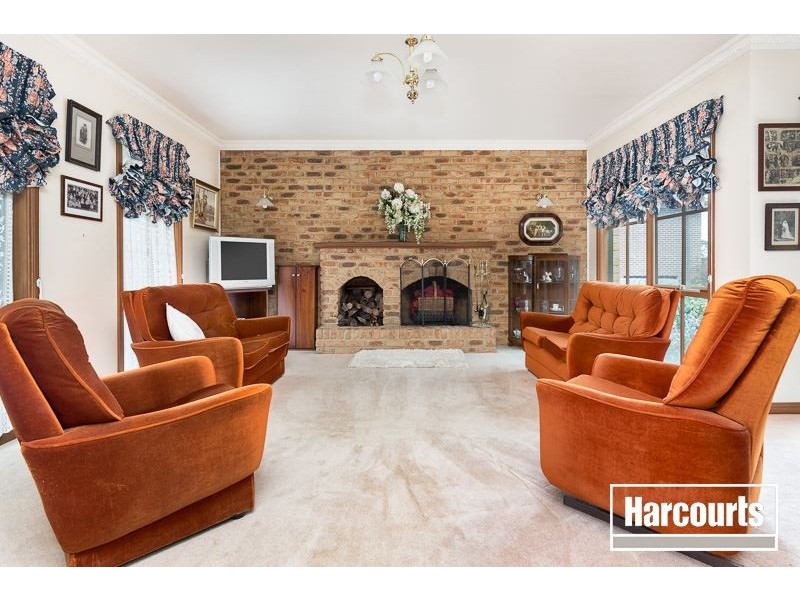 8 Shinners Avenue, Narre Warren VIC 3805