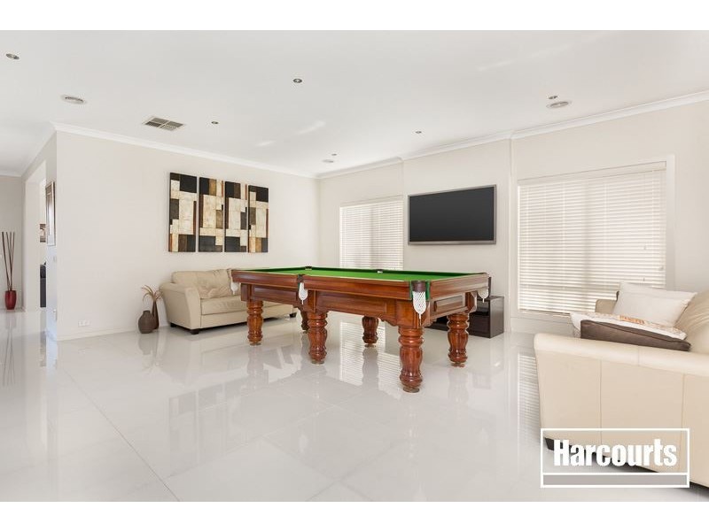 4 Southern Bell Street, Officer VIC 3809