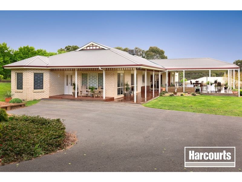 18 Valley Drive, Beaconsfield Upper VIC 3808