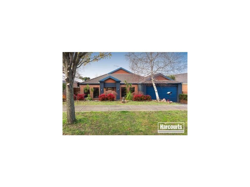 49 Glenview Rise, Berwick VIC 3806