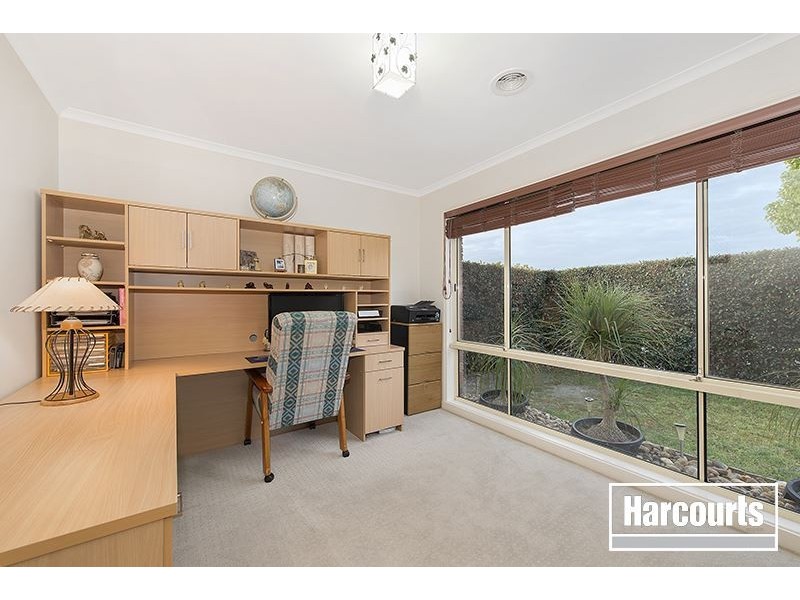 9 Domain Drive, Berwick VIC 3806