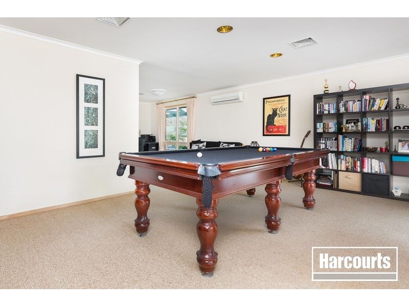 14 Bournevale Drive, Berwick VIC 3806