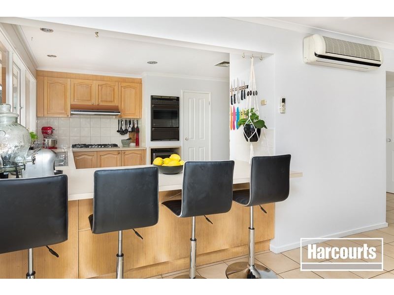 14 Bournevale Drive, Berwick VIC 3806