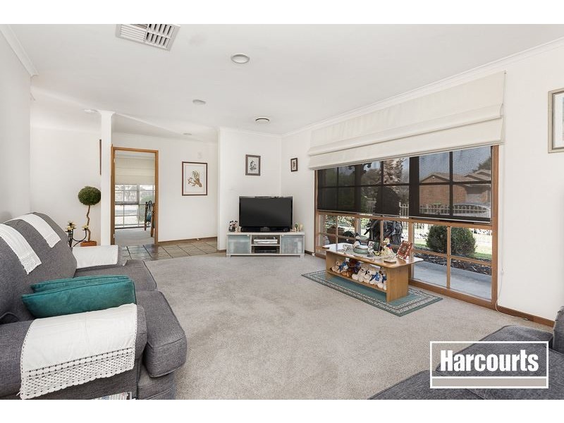 2 Fleetwood Drive, Narre Warren VIC 3805