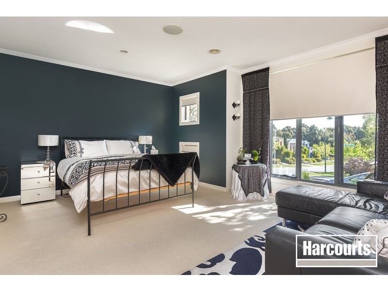 8 Hamdon Green, Berwick VIC 3806