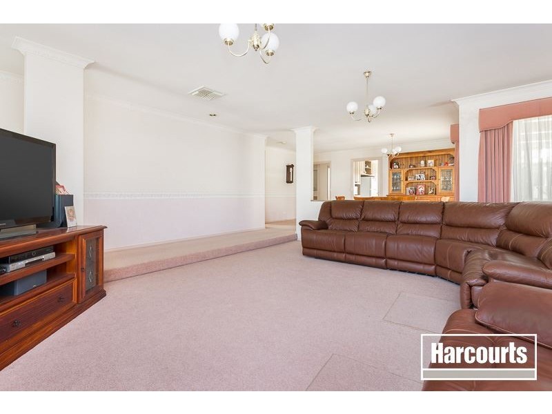 2 Travis Court, Berwick VIC 3806