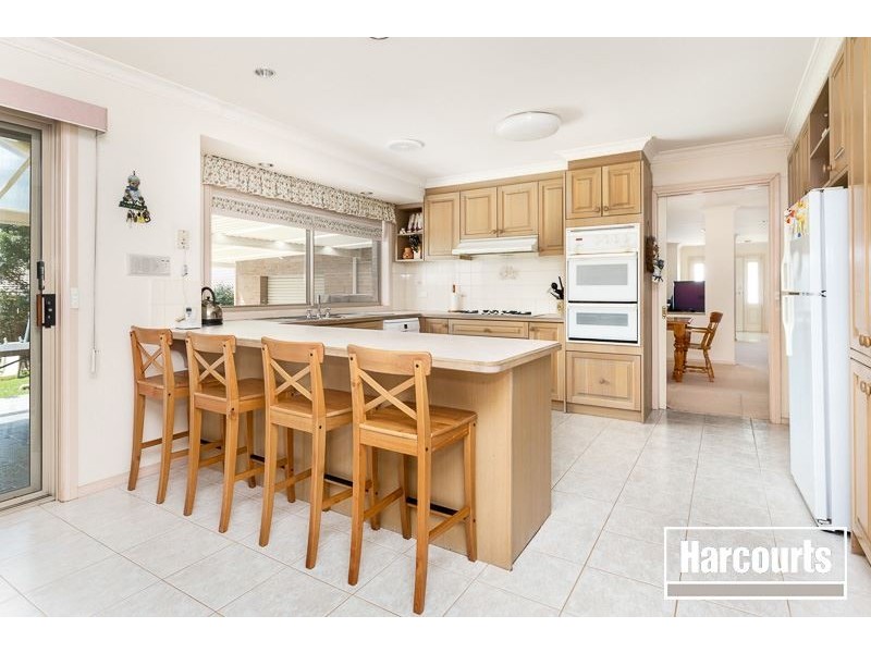 2 Travis Court, Berwick VIC 3806