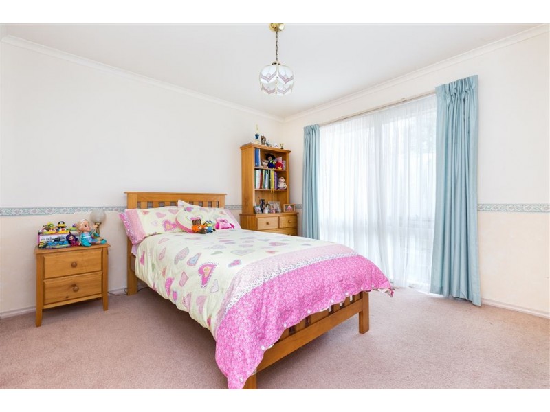 2 Travis Court, Berwick VIC 3806