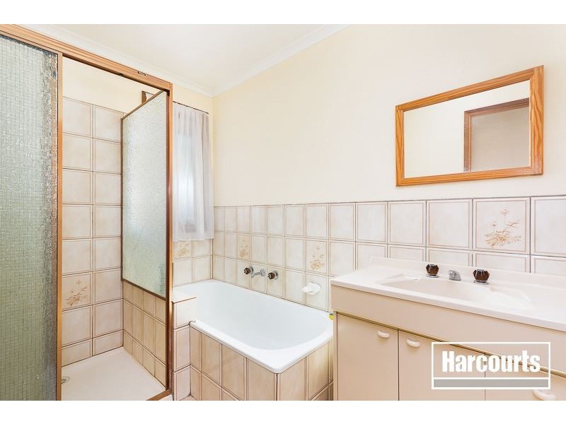 2/31 Kays Avenue, Hallam VIC 3803