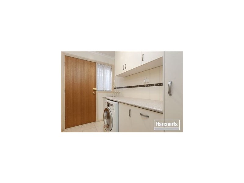 21 Domain Drive, Berwick VIC 3806