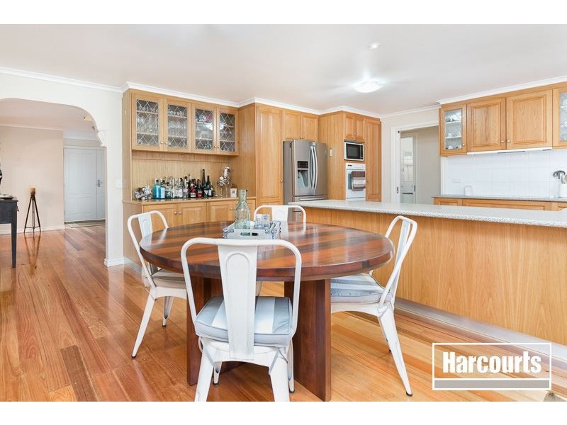 21 Telford Drive, Berwick VIC 3806