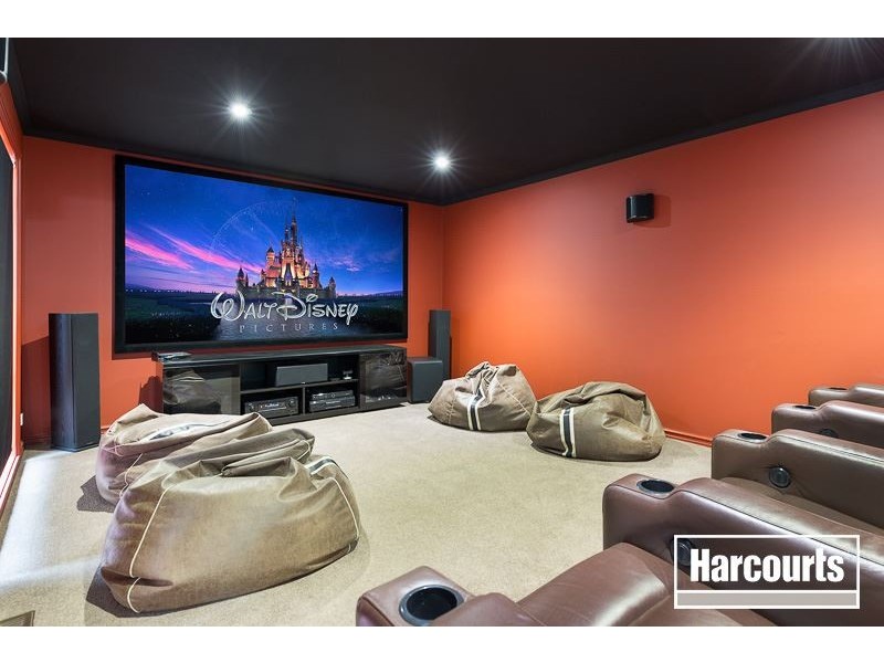 21 Telford Drive, Berwick VIC 3806