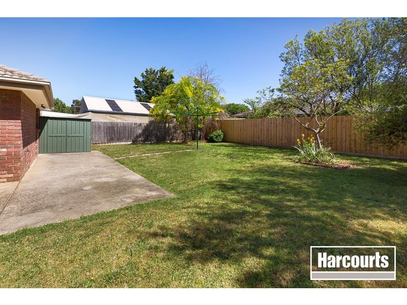 24 Coolabah Grove, Berwick VIC 3806