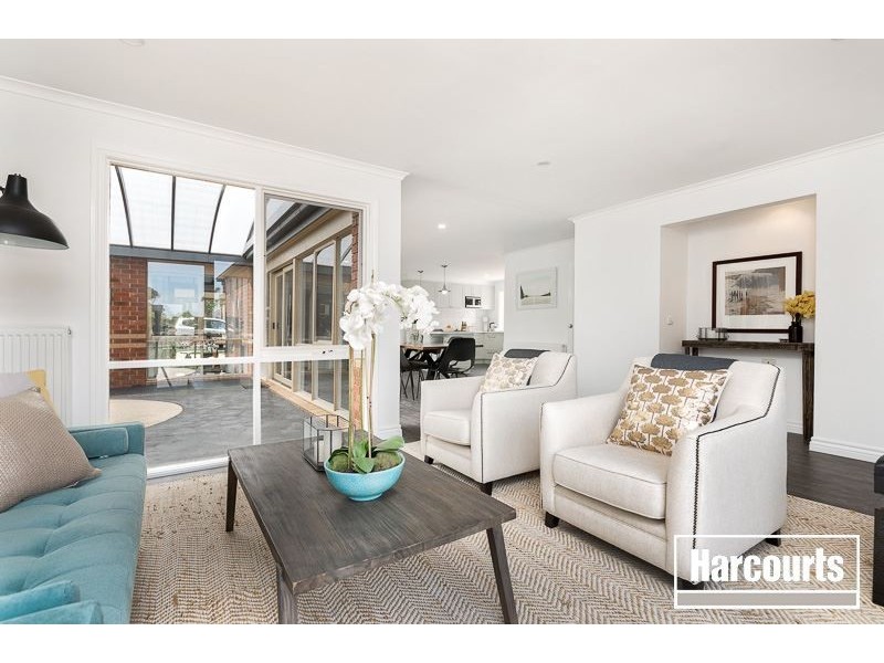 19 Bangalay Place, Berwick VIC 3806